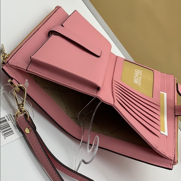 MICHAEL KORS LG DOUBLE ZIP WRISTLET CARNATION - Picture 15 of 16